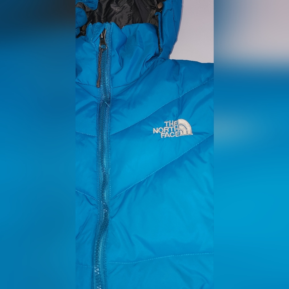 The North Face 700 Fill Puffer Jacket Medium